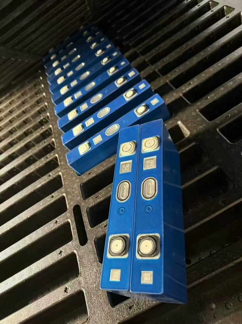 119Ah Lithium Iron Phosphate (LiFePO4) Battery Cell — Grade A Power Core for Electric Tricycles, Four-Wheelers, and Motorcycles; Delivery Vehicle Battery