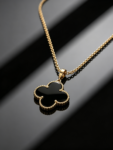 Trendy four-leaf clover necklace—a versatile style.