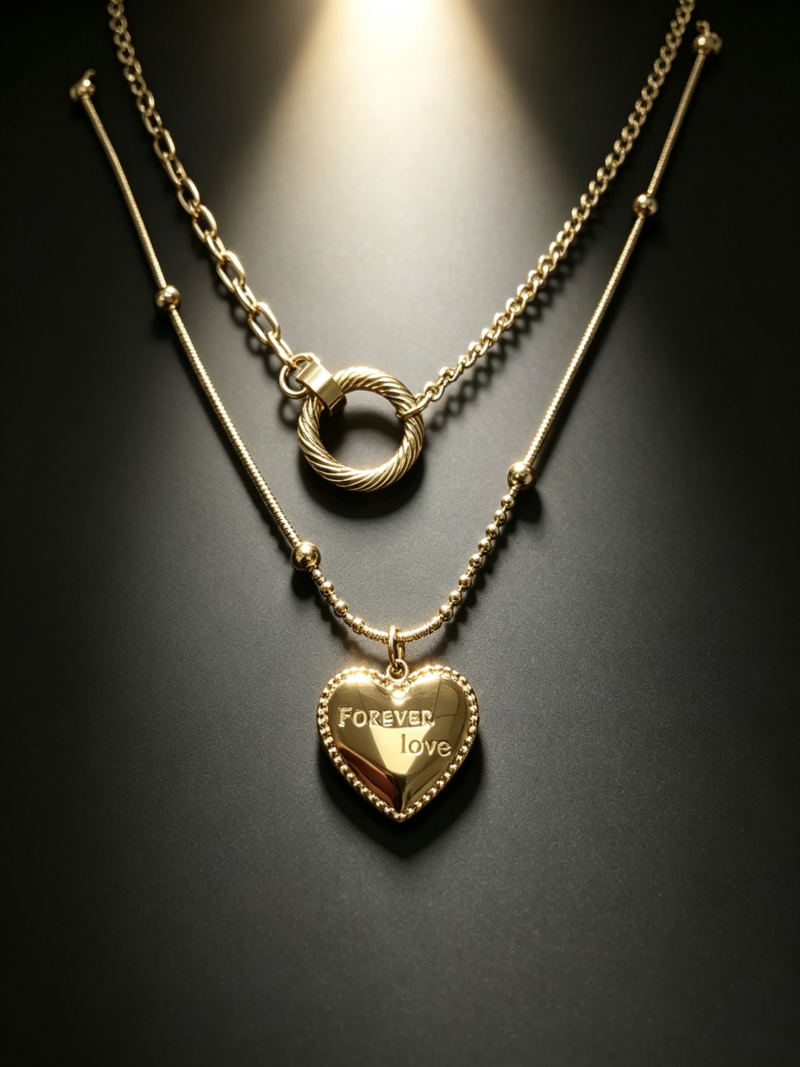 Fashionable necklace featuring a concentric circle design—a versatile, go-with-anything style.